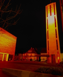 Unsere Kirche in Rot